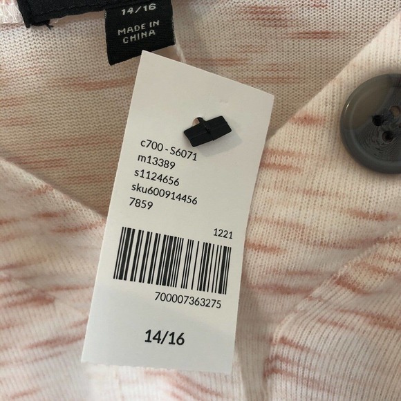 Lane Bryant NWT Women's Long Sleeve Tie-Front Hacci Top w/Button Detail 14/16 - Picture 6 of 9